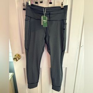 Halara - High waisted drawstring striped yoga leggings with pockets